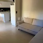 Maison Pieds Dans L Eau Avec Piscine Et Clim
