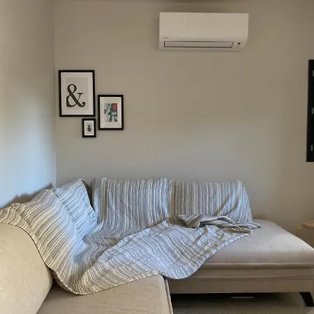 Maison Pieds Dans L Eau Avec Piscine Et Clim Tatil Evi *